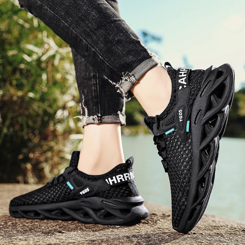 Men's shoes 2025 summer new mesh shoes breathable versatile casual shoes fashion wear-resistant non-slip sports platform tide shoes