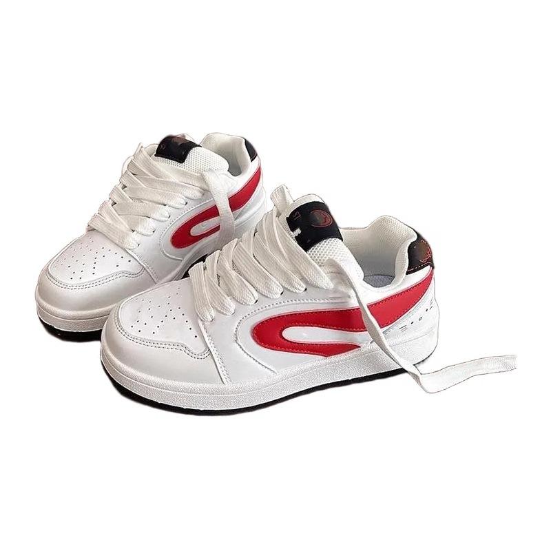 Japanese Temperament Bread Shoes Women's Ins Tide 2025 Couple Autumn New Board Shoes Versatile Casual Little White Shoes Tide