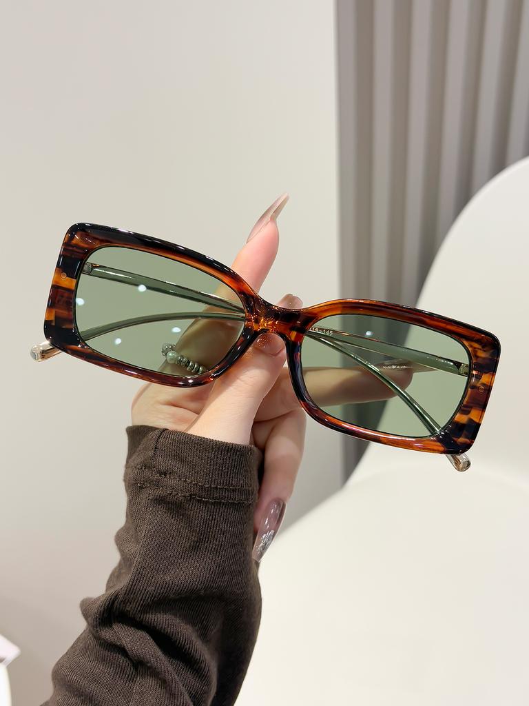 European and American retro small square sunglasses are produced on behalf of 500 pairs, and the minimum order can be printed LOGO strength supplier
