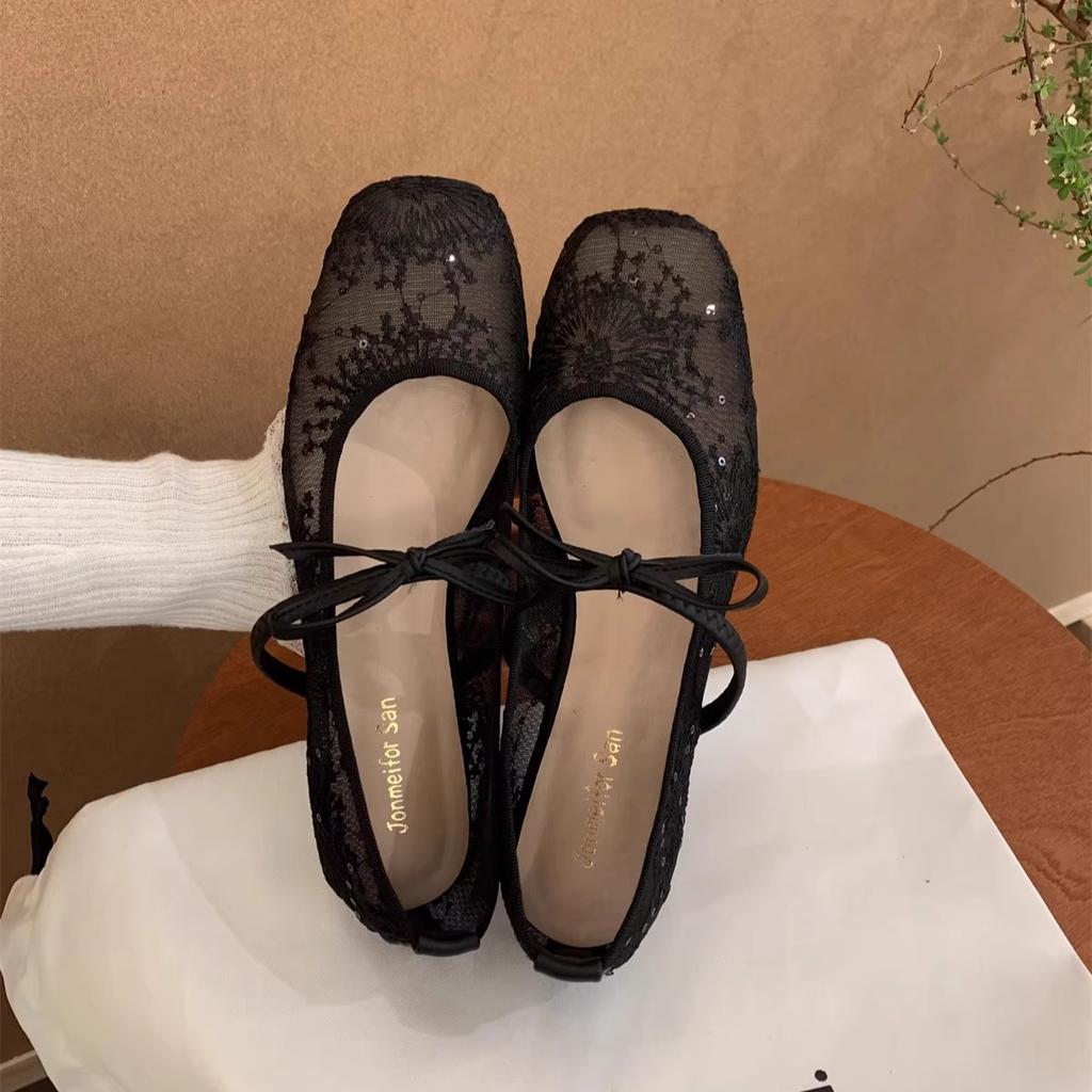 Französischer Ballettstil Mesh bestickt Einzelne Schuhe Damen 2025 Frühling und Sommer neue Modelle mit Röcken, Schleifen, flache Mary Jane Schuhe