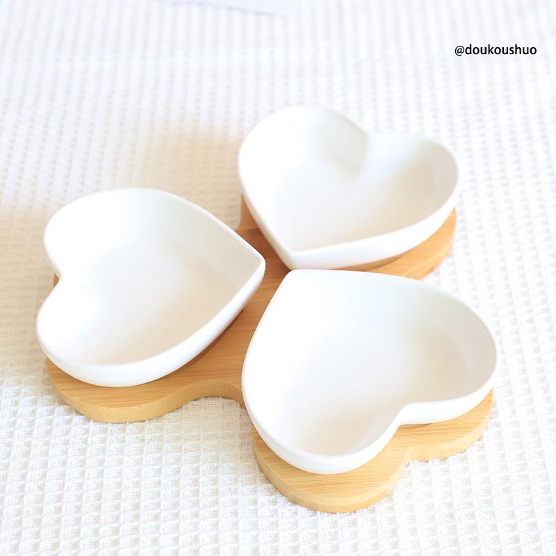 Christmas Plate & Bamboo Tray Photography Props for Kids' Meals