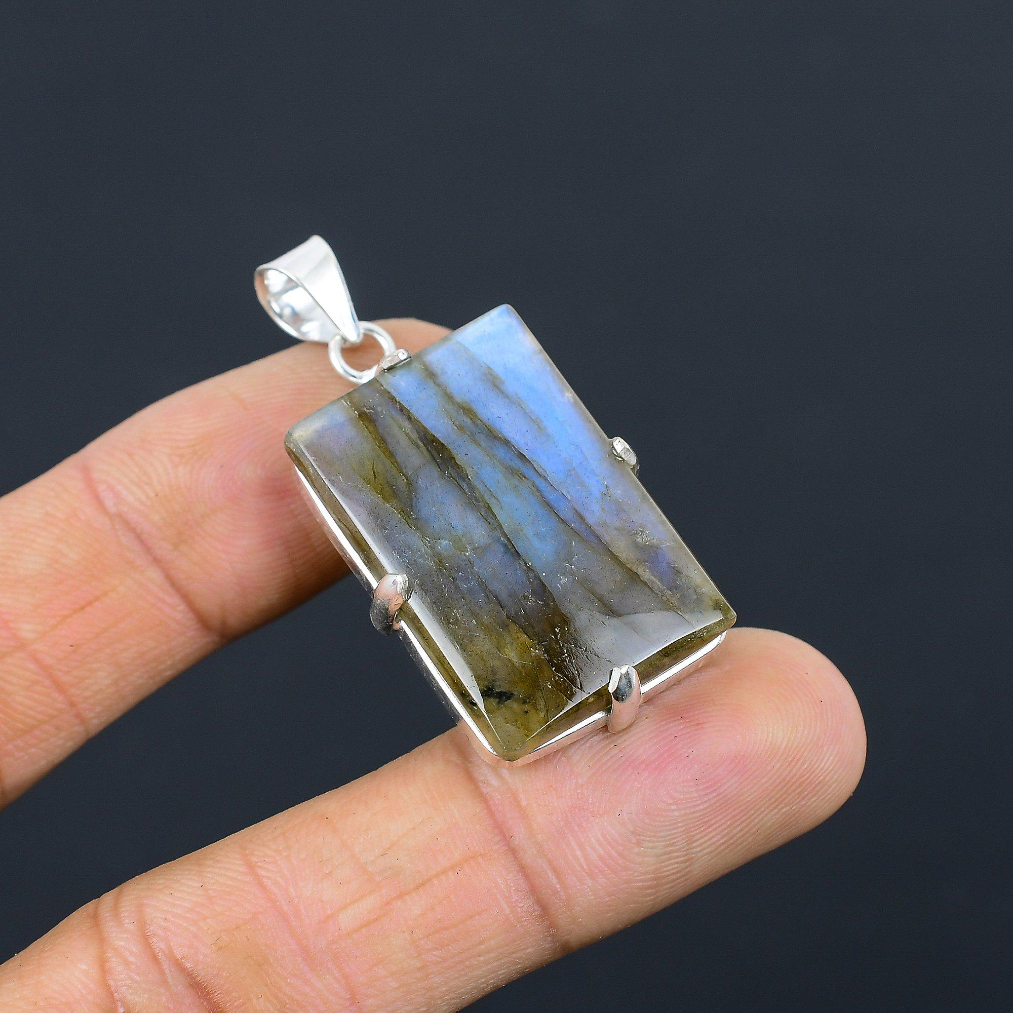 

Подарок на годовщину для нее Подвеска с натуральным лабрадоритом из серебра 925 пробы