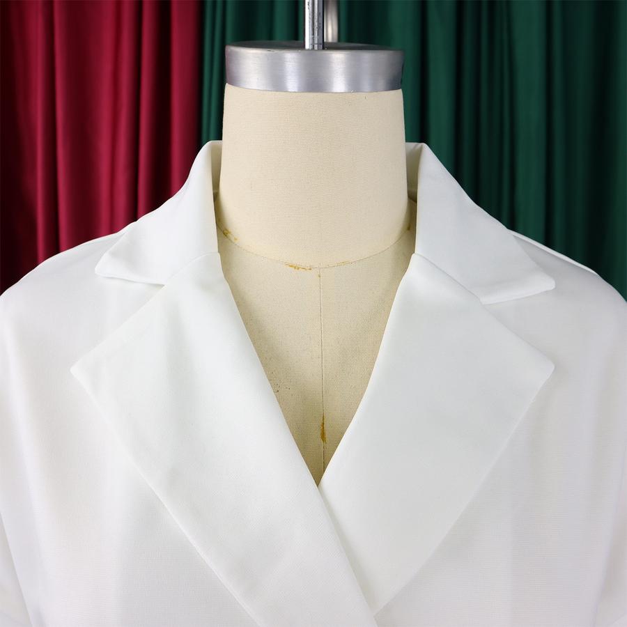 Stilvolles Blazer-Oberteil mit kurzen Ärmeln und gepunktetem A-Linien-Midiröck-Set