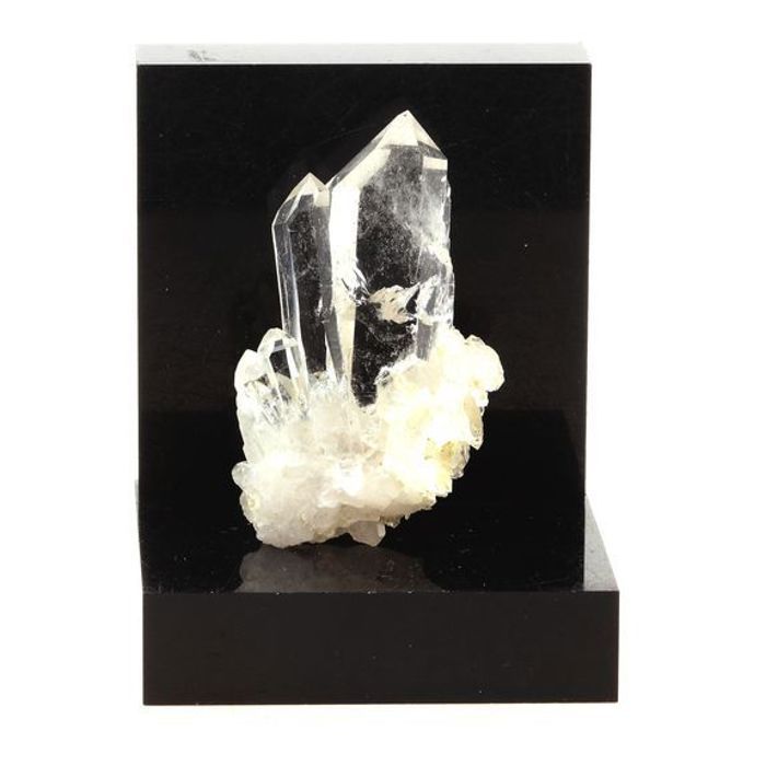 Pierres et Minéraux. Quartz + Pyrite. 50.40 ct. Plan-du-Lac, St. Christophe-en-Oisans, Isère, France.