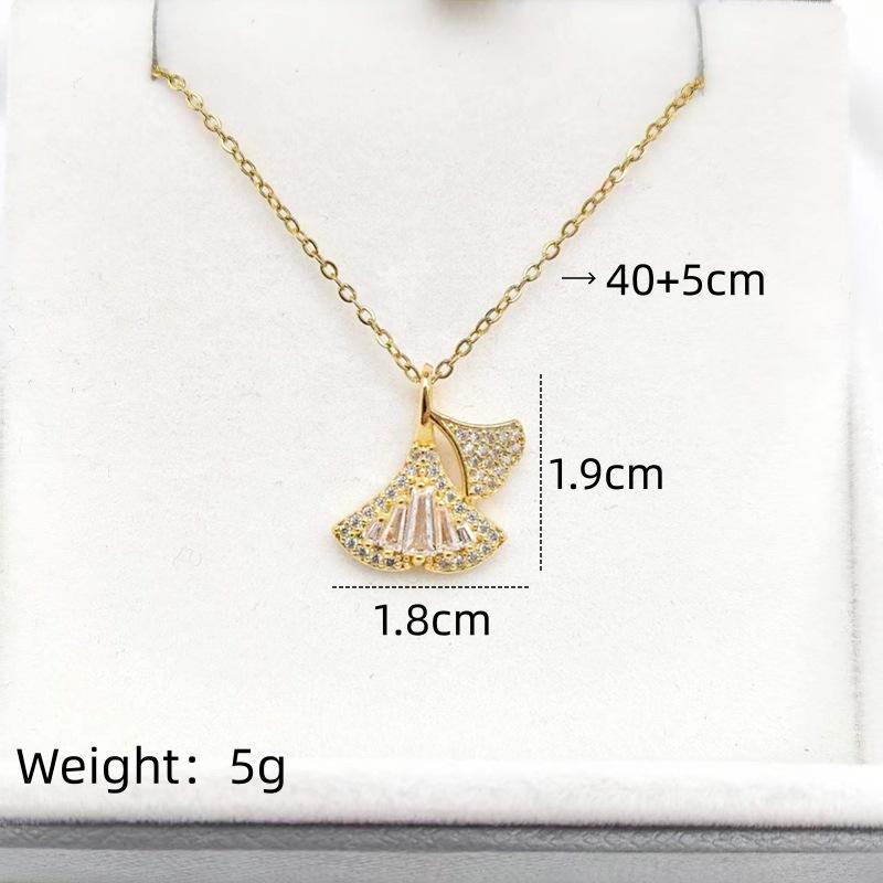 1 Pcs Fashion Copper Pendant with Zircon Leaf Necklace Women's Clavicle Chain Girls' Elegant Accessories