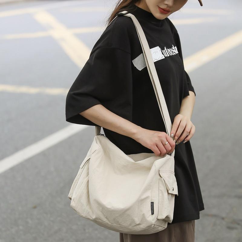 Women's bag large-capacity new summer versatile shoulder messenger cloth bag, college student class tote bag