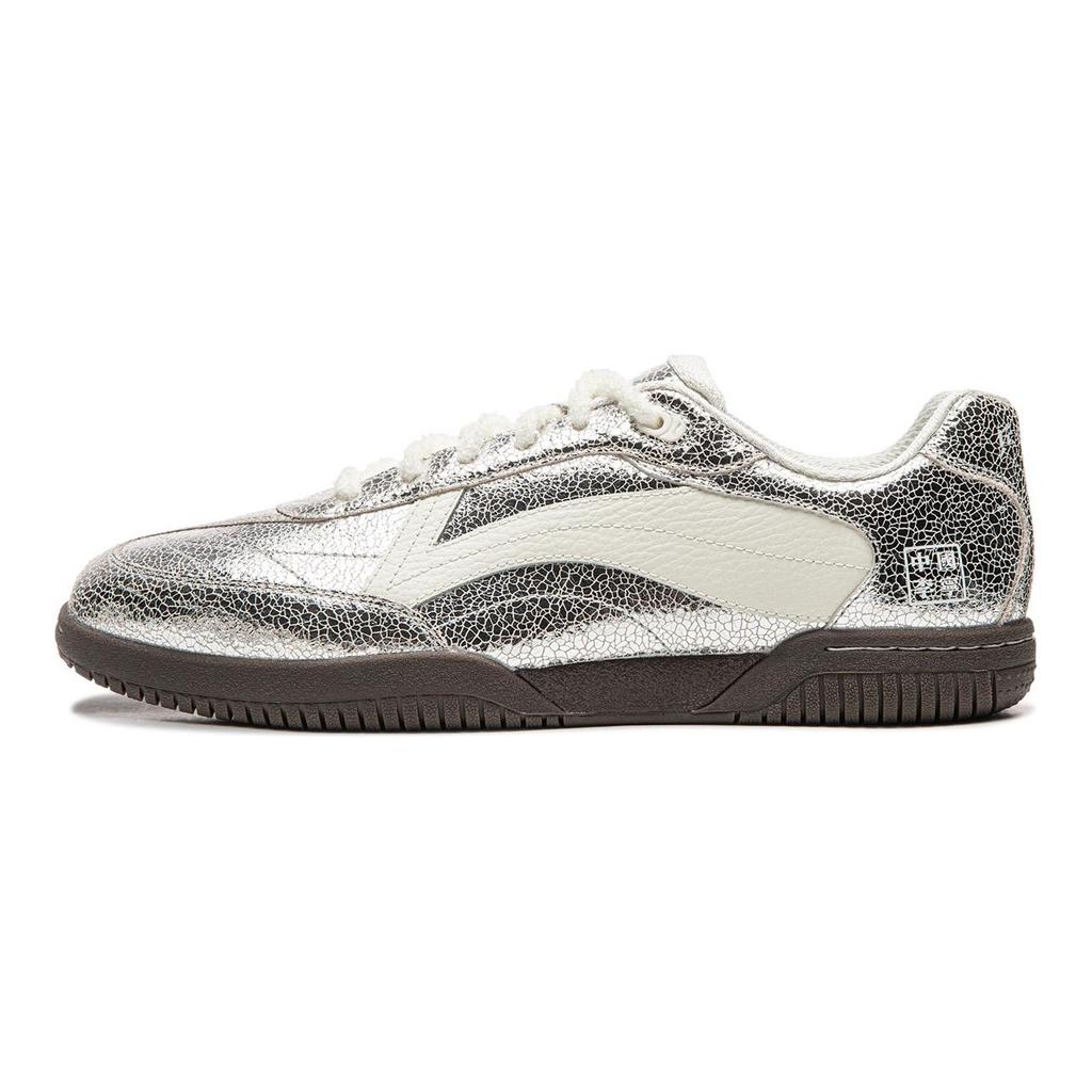 Li Ning Table Tennis Series Trendy Versatile Durable Lightweight Low-Top Casual Shoes Unisex Sneakers Silver AZGW003-1