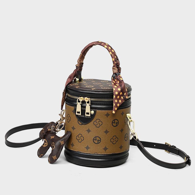 New Bag Women's Bucket Bag Letters Presbyterian Niche Design Trendy One-shoulder Crossbody Handbag Bag