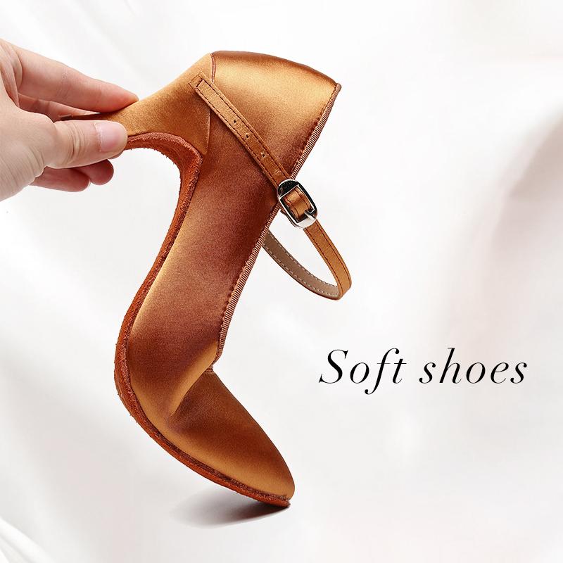 Satin Women Modern Dance Shoes Close Toe Waltz Latin Modern Tango Non-slip Breath Shoes for Girls Ladies Heeled 7.5CM