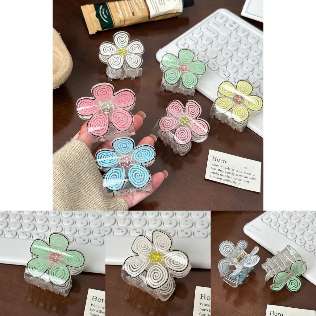 Beautiful Flower Design Hair Clips In Soft Macaron Colors For Fashionable Looks