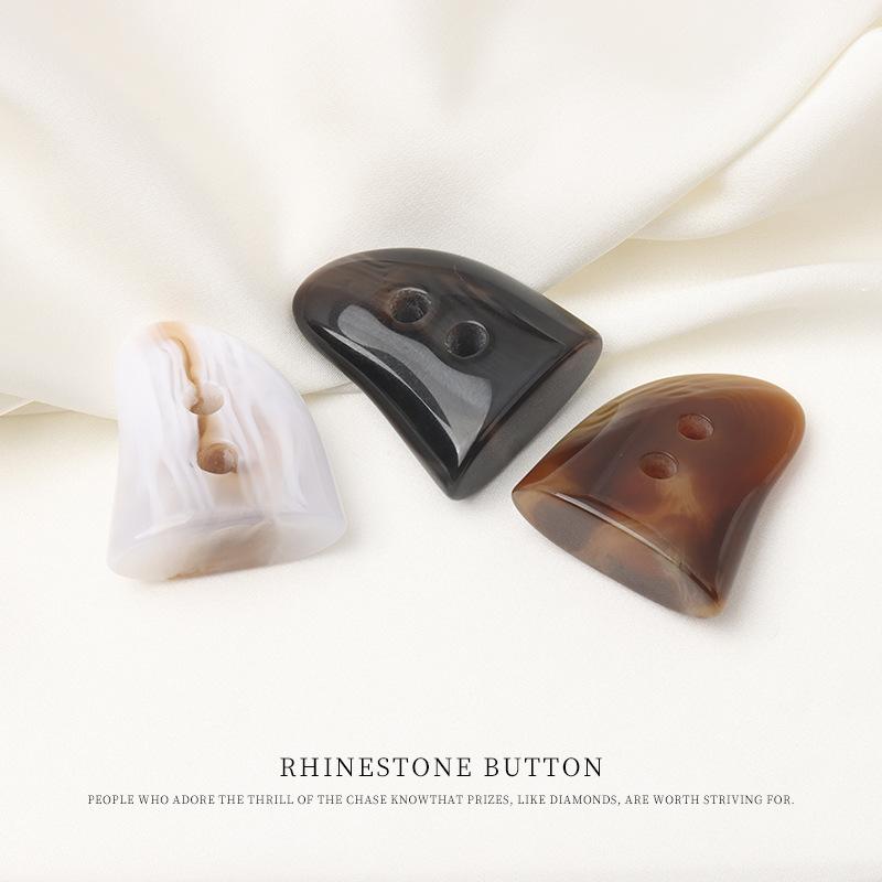 Resin Pattern Horn Buckle Coat Trench Coat Sweater Buttons Versatile Jacket Cotton Coat Pair Buckle Buckle