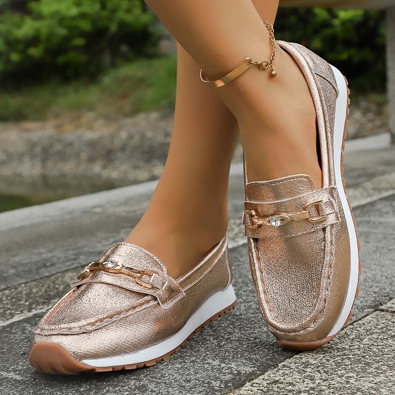 Fashion Gold Silver Metal Chain Flats Shoes Women Spring Autumn Plus Size Platform Loafers Woman Slip On Soft Bottom Casual Shoes Female