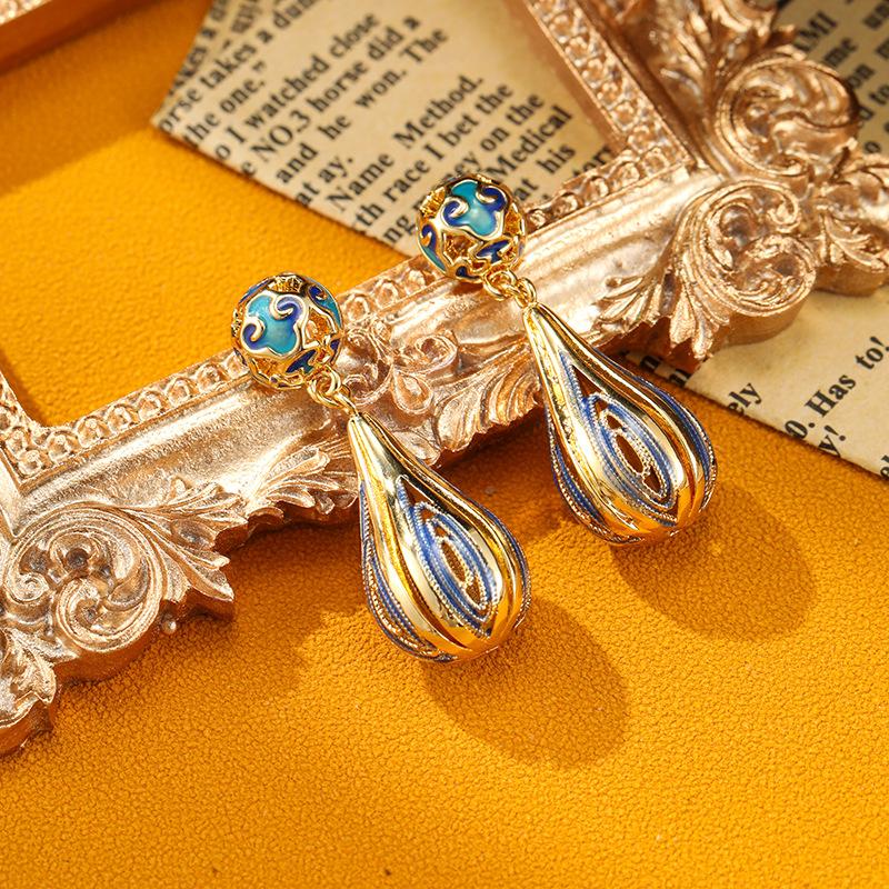 SUYU Copper Carved Enamel Oil Drop Ethnic Style Retro Earrings Long Women's Light Luxury Earrings Fashion Jewelry Accessories