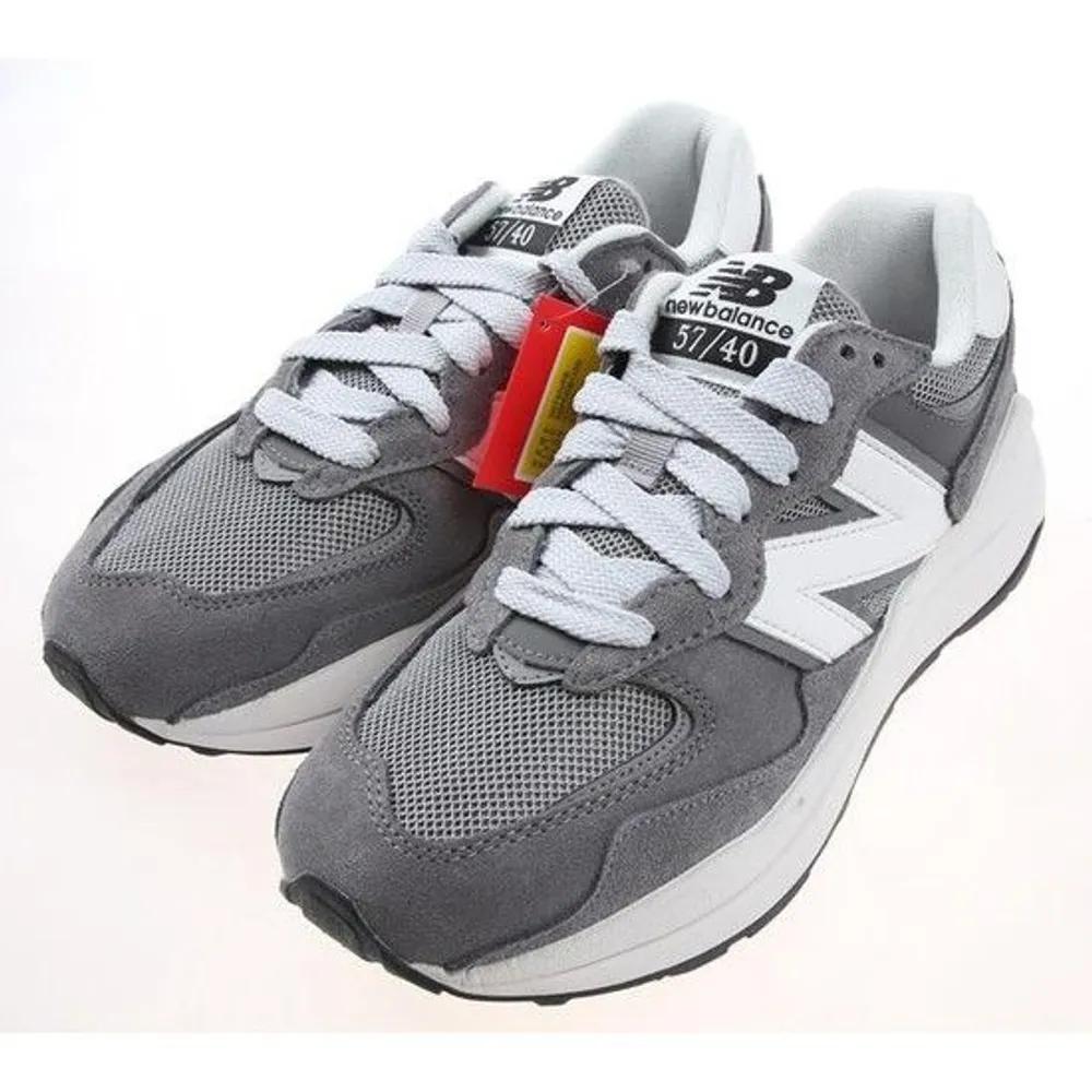 New Balance M5740VPB беговые кроссовки 230