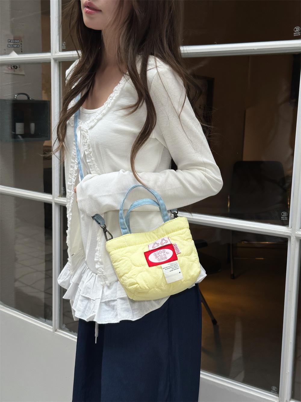 

5912 Women s Single-Shoulder Crossbody Bag - Fresh, Versatile, Mini Handbag & Cute Portable Walking Bag