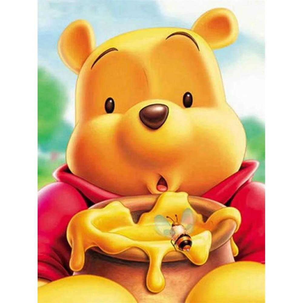 Winnie The Pooh Series 5D Diamond Painting Full of Diamonds DIY Handmade Diamond Painting Cartoon Decorative Painting Kit Round 20x30cm