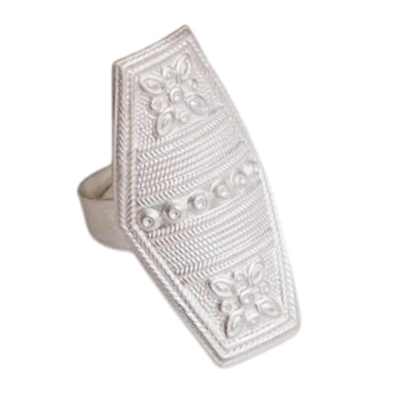 

Retro Engraved Trapezoid Band Alloy Ring Design Comfort Fit Daily Wear 1