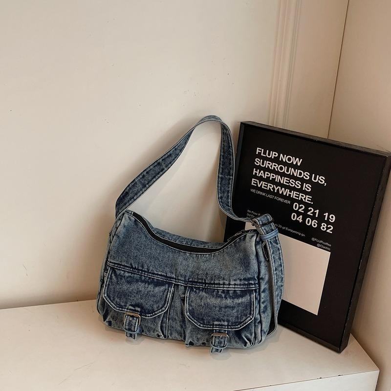 Premium niche multi-pocket summer denim Korean locomotive carry retro bag women's oblique feeling new tote bag