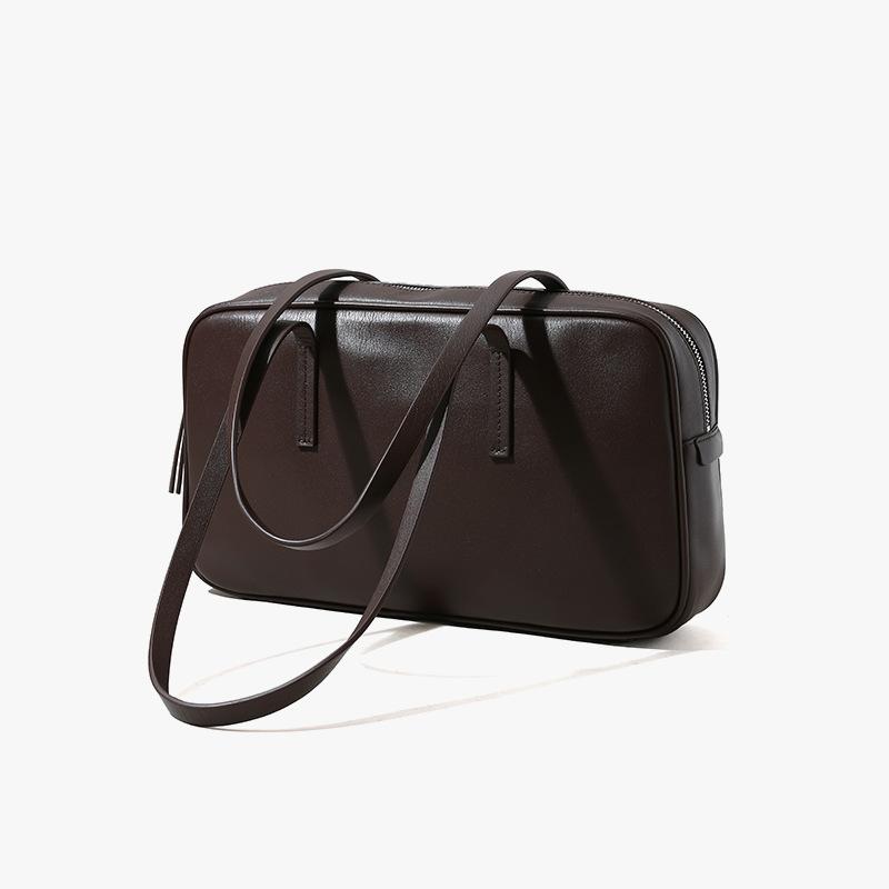 

2025 autumn and winter new first-layer cowhide tote bag capacity bag commuter handbag Guangzhou luggage