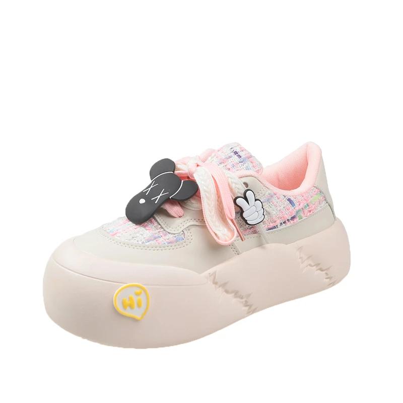 Fashion Kawaii Ladies Shoes On Sale New Fashion Round Toe Lace Up Women's Vulcanized Shoes Spring Flat Outdoor Breathable Women Sneakers