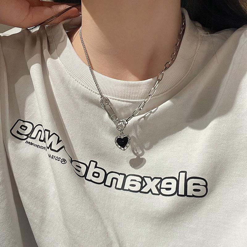 2023 Černý náhrdelník s láskou: Módní řetízek na klíční kost s plným osazením diamanty pro ženy