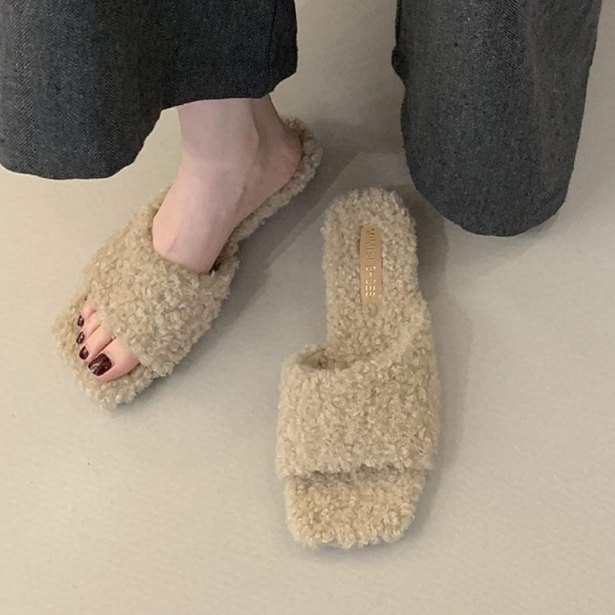 

Cute fluffy slippers women s outer wear 2025 autumn new flat-bottomed indoor home fluff drag one-word cotton slippers 39