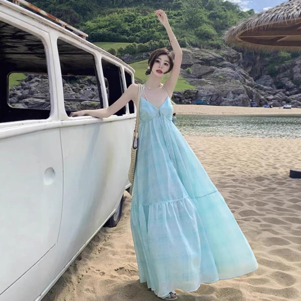 French temperament mint green neck suspender dress women's summer Sanya seaside vacation backless super fairy long dress