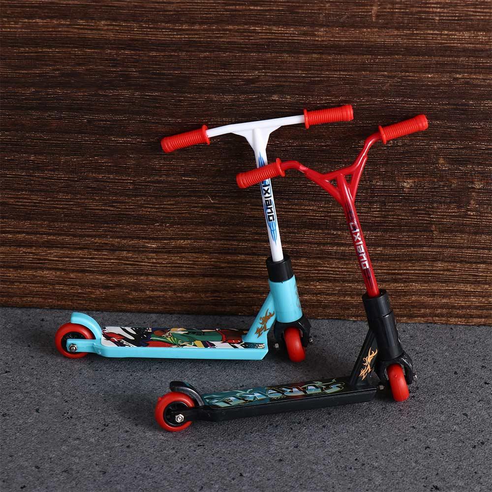 Removable Educational Two Wheel Mini Scooter Finger Skateboards Mini Finger Scooter Finger Scooter