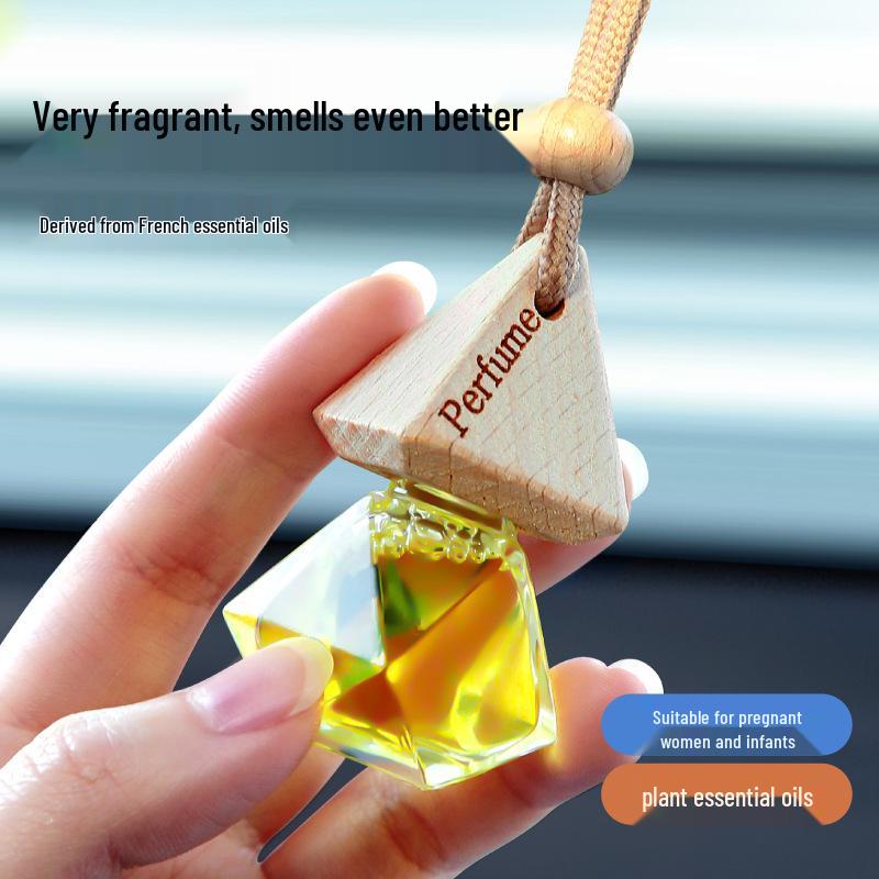Aromatherapy Car Pendant: Long-lasting Fragrance Ornament for Men & Women