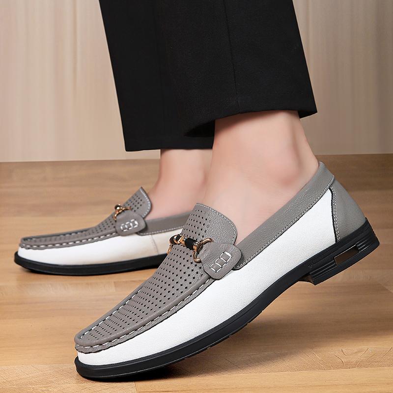 Fashion New Fashionable Men's Brand Design Summer Punching Refreshing Flat Bottomed Handmade Soft Breathable Large Size Leisure Loafers