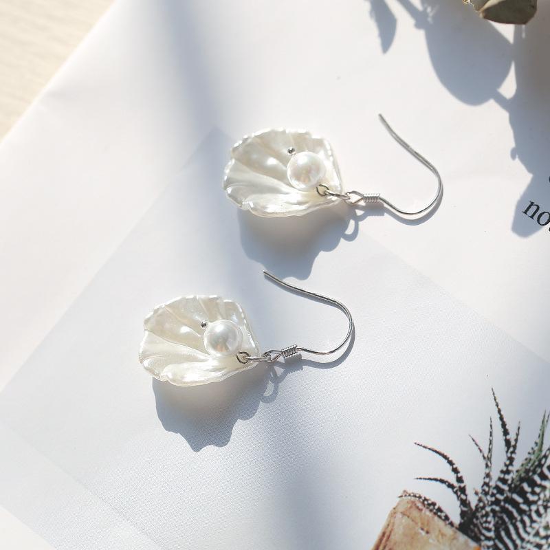 Elegant Retro Pearl Earrings - Silver Needle, High-End Design
