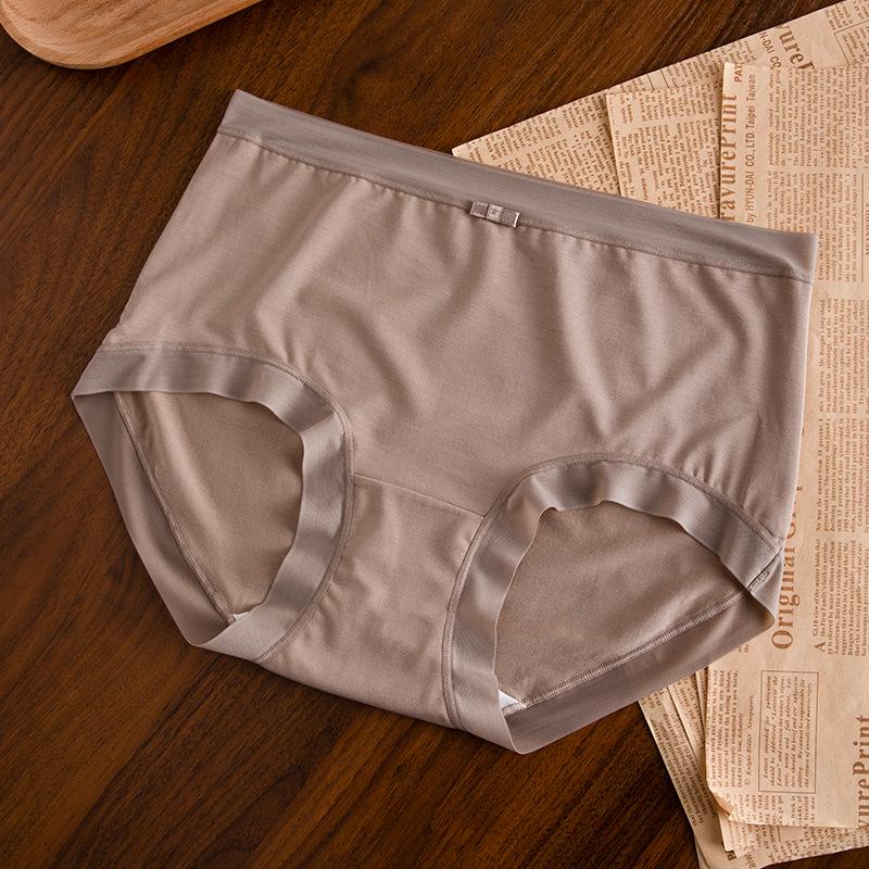 Women's 80s-Style Silk Blend Modal Panties, Seamless, Mid-Rise, Antibacterial, Pure Cotton Crotch.