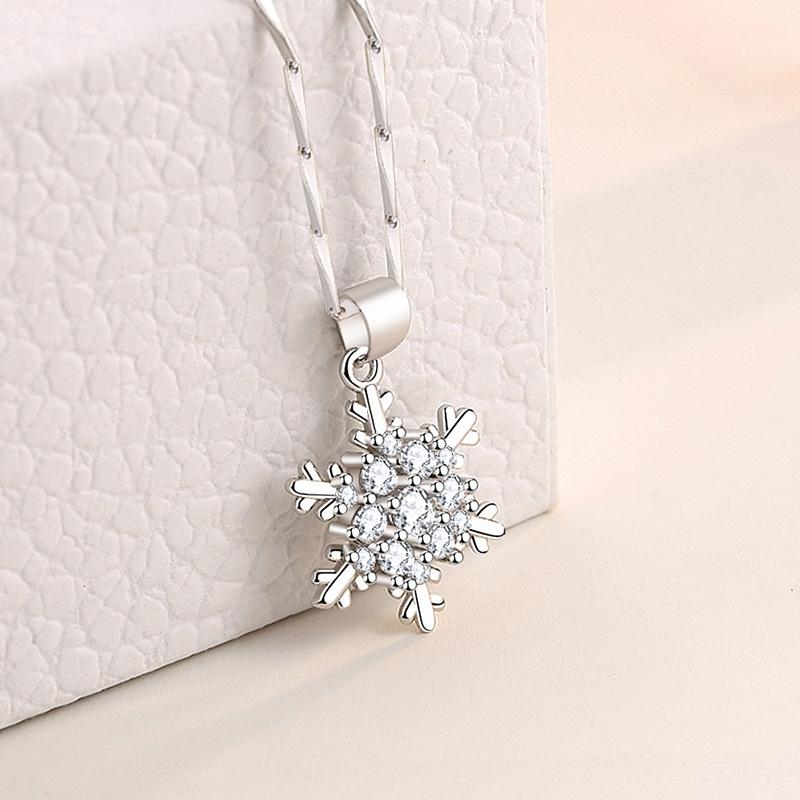 Lindon Women Copper Alloy Zircon Necklace Pendant For Women Party Gifts Fashion Gift
