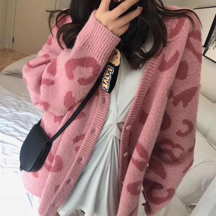 Autumn and Winter Women's Loose Sweater Jacket Female Leopard Retro Long-sleeved Knitted Cardigan Comfortable Versatile and Fashionable