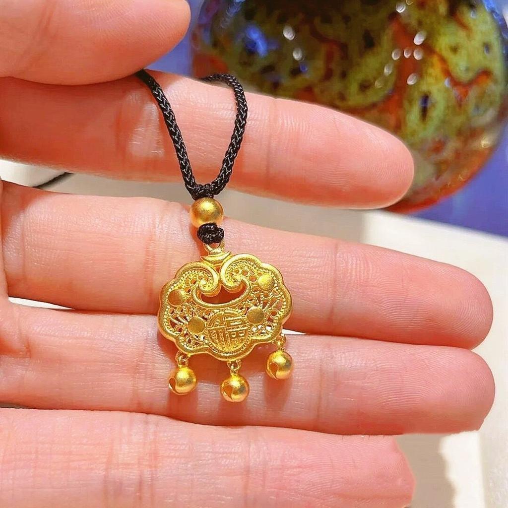 Ruyi Fu lock pendant, baby girl afe long life lock, bell lock, freh and weet Japanee and Korean afe lock alloy