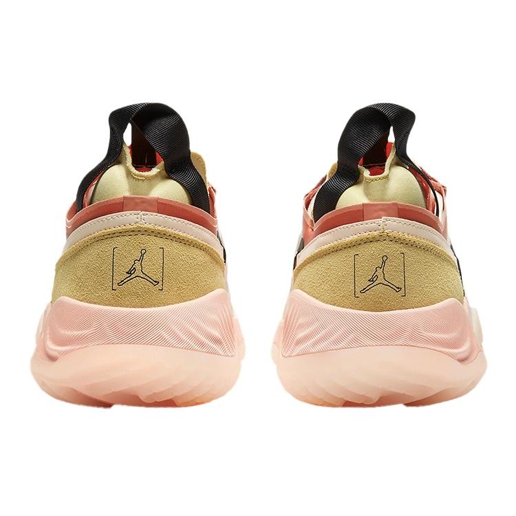 Air Jordan Delta Breathe 'Terra Blush' da Uomo CW0783-104