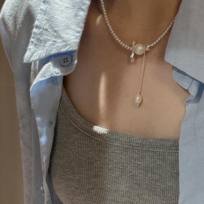 Irregular Pearl Ball Pendant Necklace Niche Retro Temperament Collarbone Chain Light Luxury Versatile Fashion Jewelry