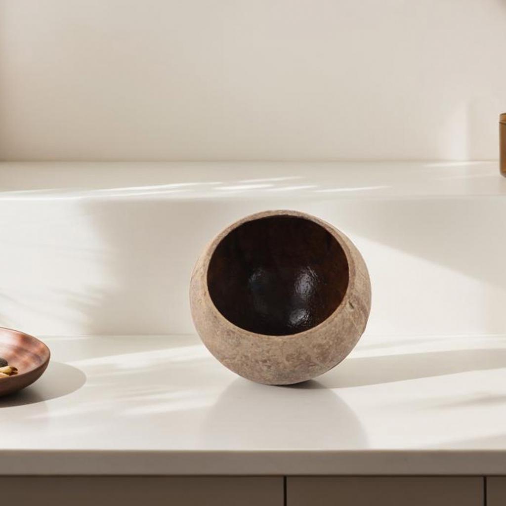 Sustainable Style Candle Hand Poured In Coconut Shell Tropical Paradise Aroma