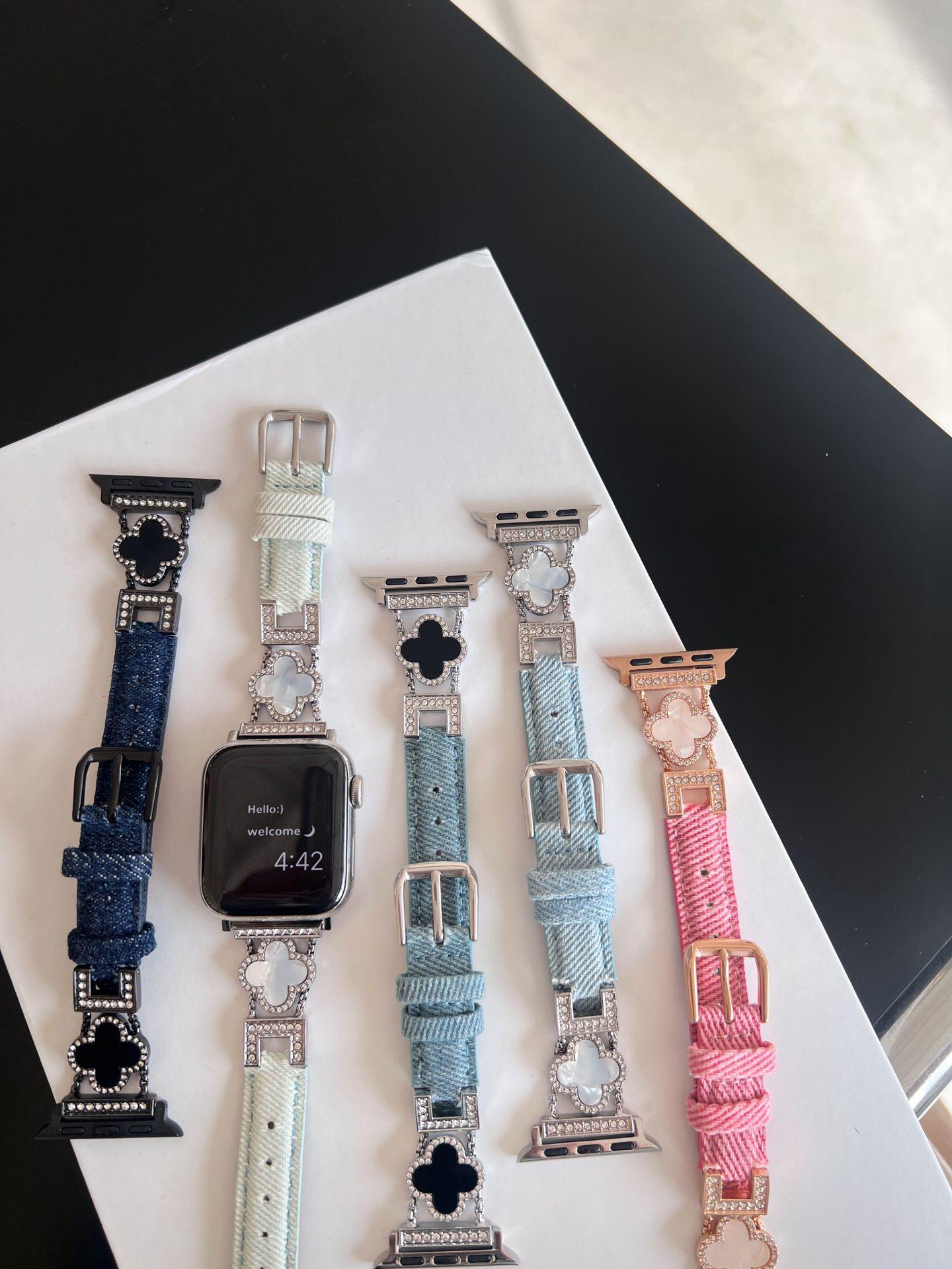 Applewatch9876 Четырехлистный клевер Джинсовый кожаный ремешок 10Se Джинсовый кожаный ремешок для Apple Watch 38/40/41/(10th generation 42mm) universal