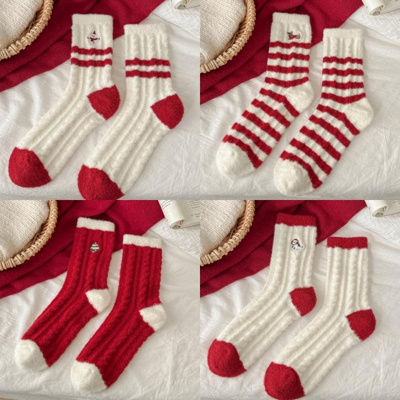 1/4 Pair Autumn Winter Christmas Pattern Mid-Tube Socks Christmas Tree Snowman Sausage Dog Embroidery Cotton Socks New Year Gift