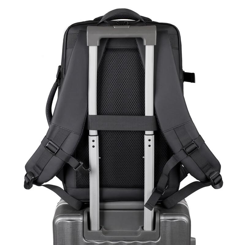 Li Shen Men's Expandable Business Laptop Backpack with USB Port