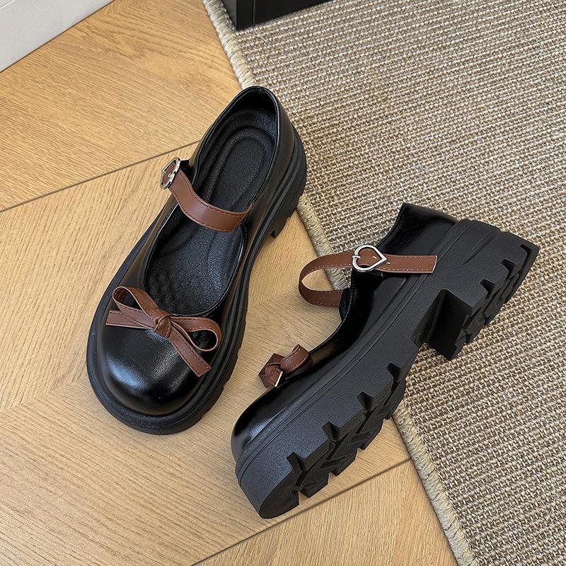 

Niche platform Mary Jane shoes women s spring 2025 new college style single shoes women s retro versatile small leather shoes 39 чёрный