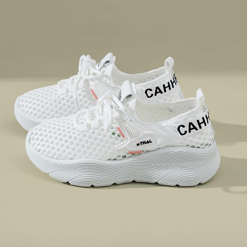Summer new large mesh flying woven women's shoes versatile trend sports shoes breathable outdoor casual shoes