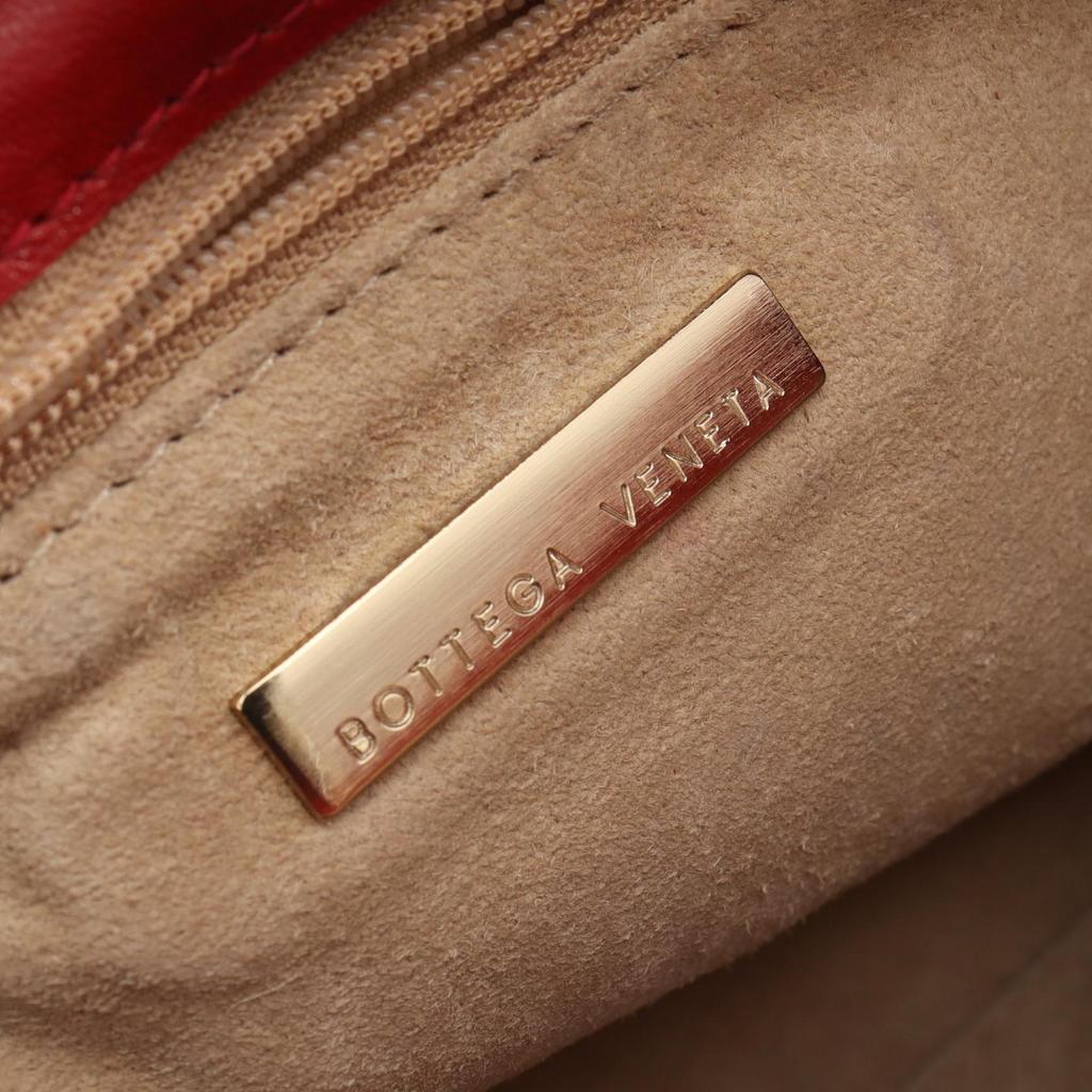 Used BOTTEGA VENETA Intrecciato Shoulder Bag leather Red Used Women