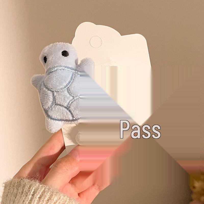 Cute Cartoon Plush Heart Hair Clip – Girly Side Bangs Bendy Accessory