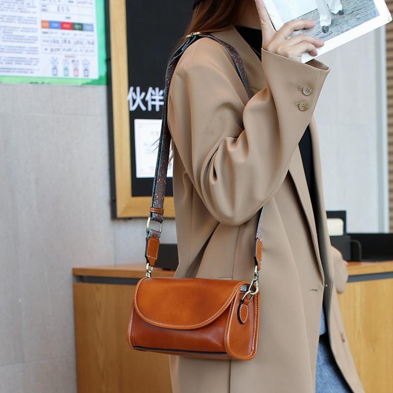New retro leather women's bag first layer vegetable tanned cowhide shoulder bag fashionable versatile messenger bag