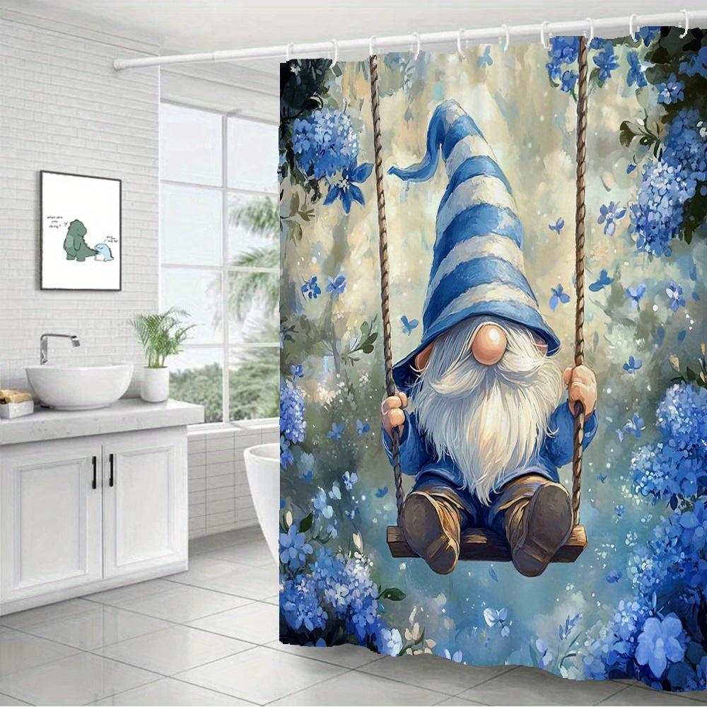 Okouzlující trpaslík na houpačce Vodotěsný sprchový závěs odolný proti plísním - Modrý květinový design pro rozmarnou koupelnovou výzdobu