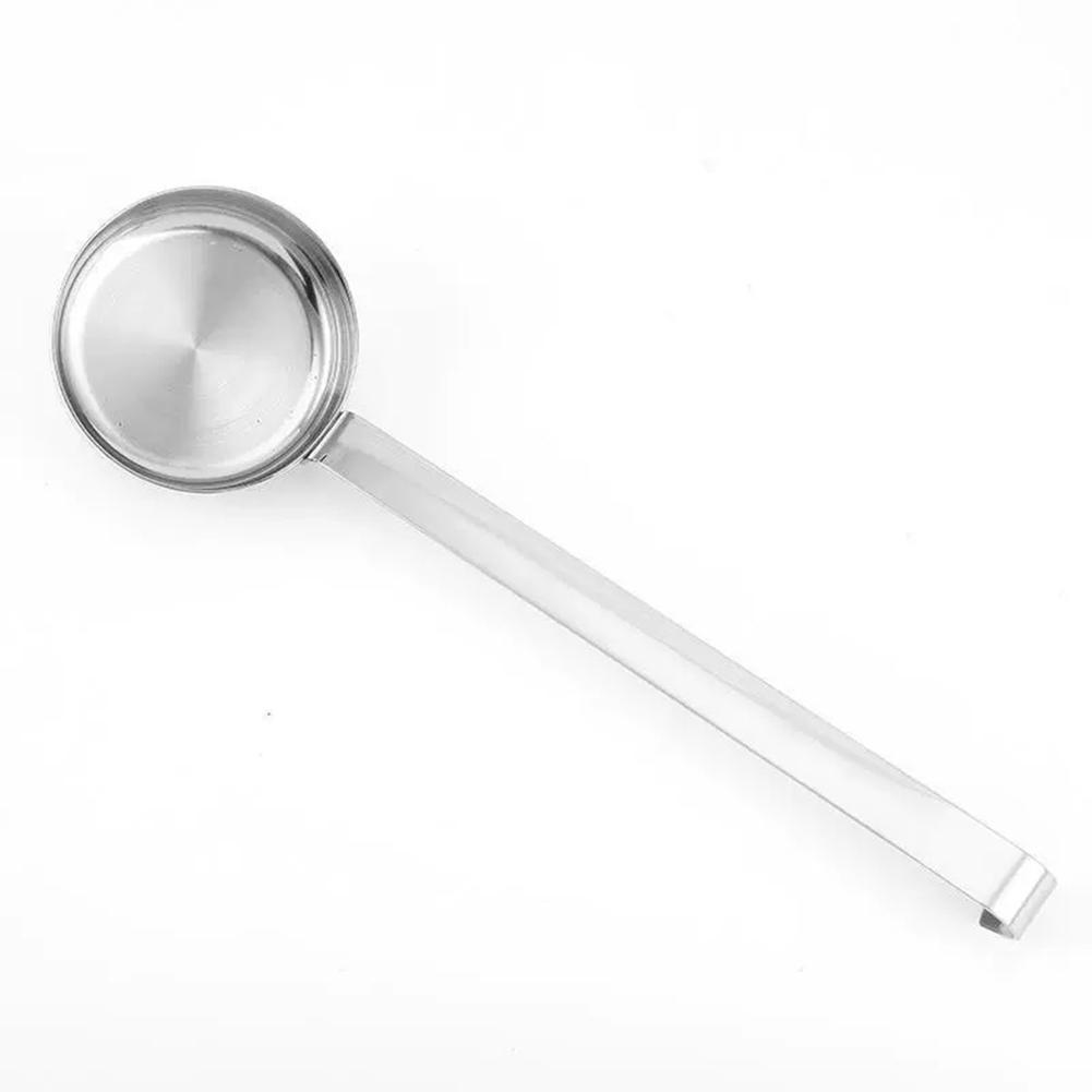 

Flat Bottomed Sauce Spoon with Ounce Measurements for Pizza Sauce and For Tomato Sauce for Precise and Even Sauce Application