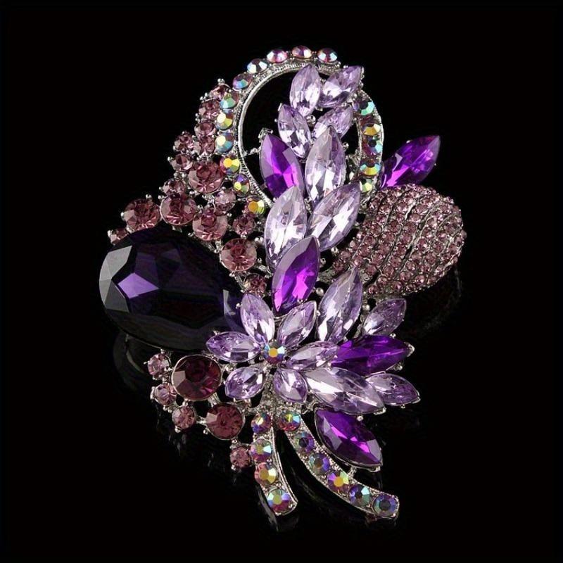 Elegant Vintage-Inspired Rhinestone Brooch Pin - Luxury Floral Design for Women's Suits & Coats, Shiny, Badges, Corsages