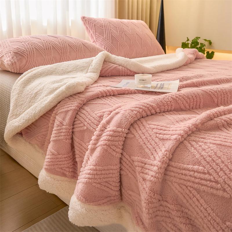 Thickened Double Layer Milk Velvet Lamb Velvet Blanket Office Nap Blanket Student Dormitory Shoulder Wrap Woolen Blanket